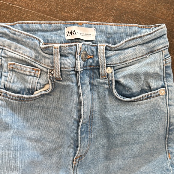 Zara jeans - Picture 2 of 3